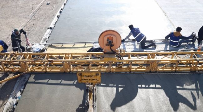 Konya’da İlk Kez Beton Yol Uygulaması